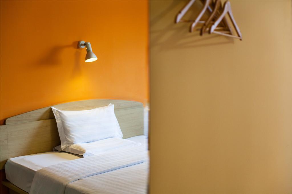 7 Days Inn Heze Mudan Road Branch מראה חיצוני תמונה