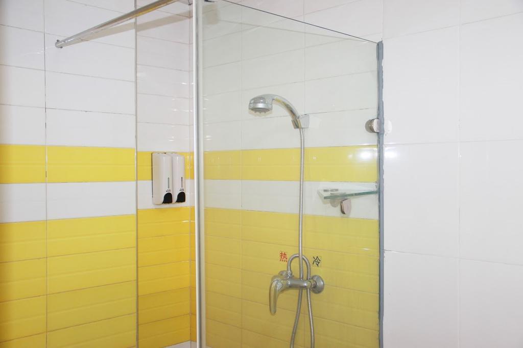 7 Days Inn Heze Mudan Road Branch מראה חיצוני תמונה
