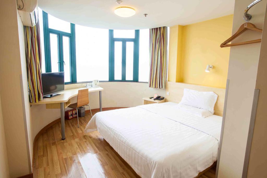 7 Days Inn Heze Mudan Road Branch חדר תמונה