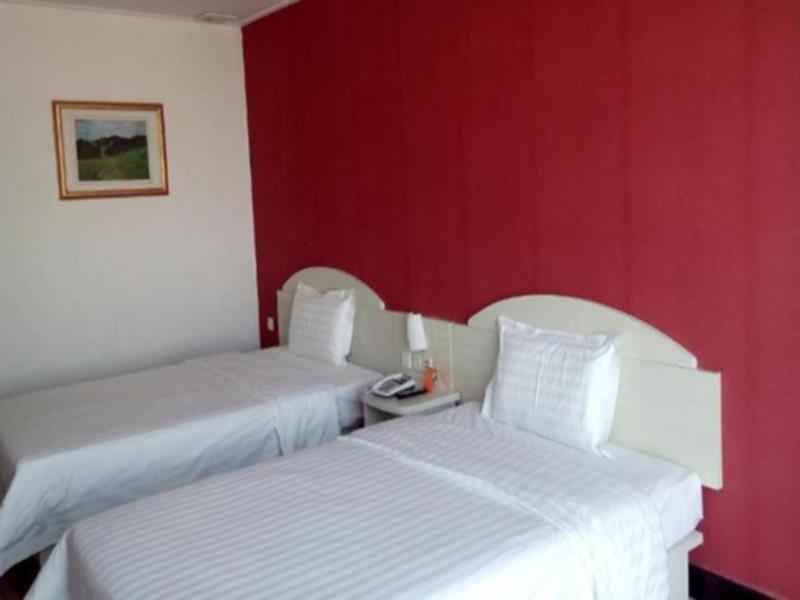 7 Days Inn Heze Mudan Road Branch מראה חיצוני תמונה